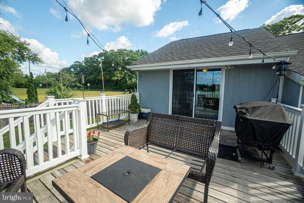 705 WATSONTOWN ROAD