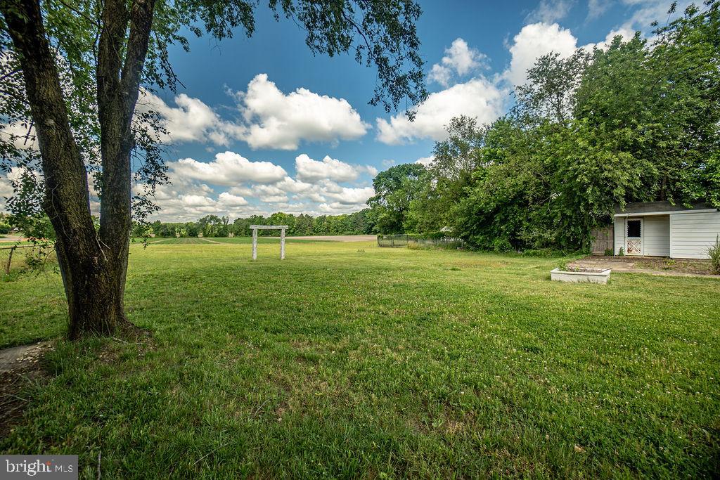 705 WATSONTOWN ROAD