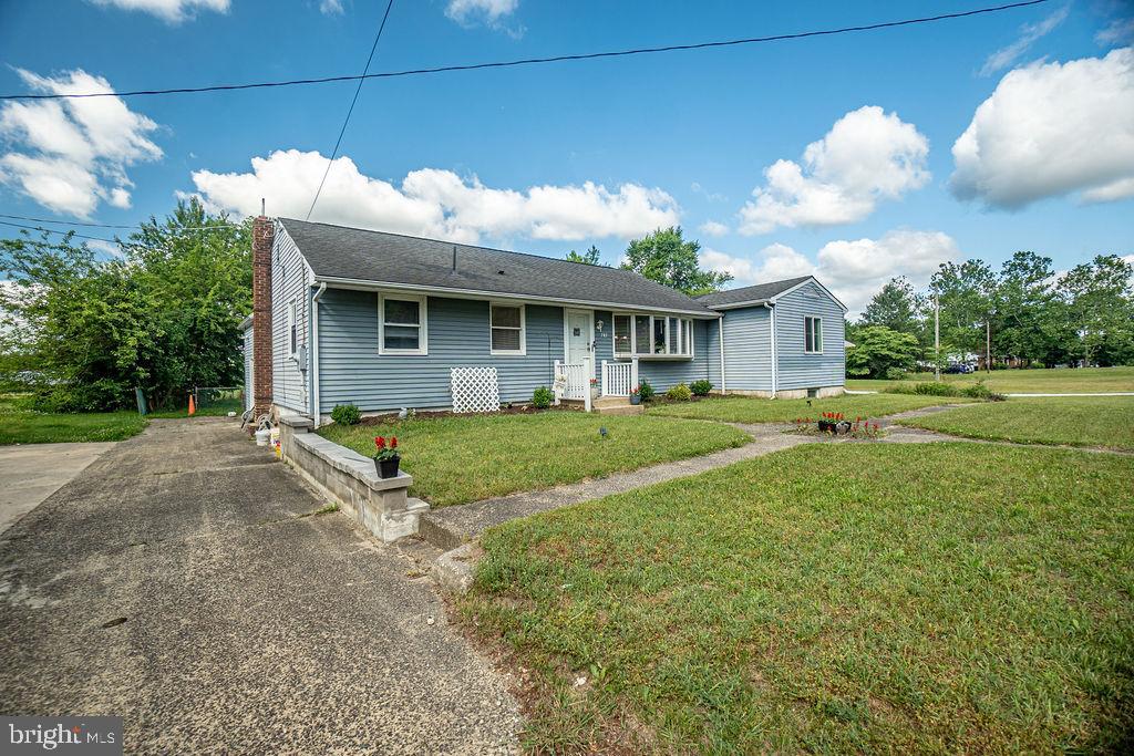 705 WATSONTOWN ROAD