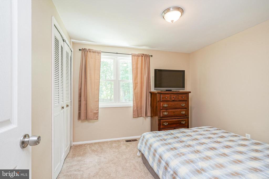 6 PITTMAN PLACE