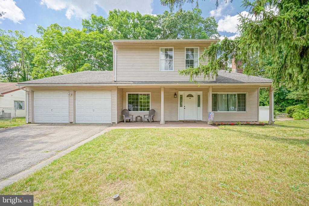 6 PITTMAN PLACE