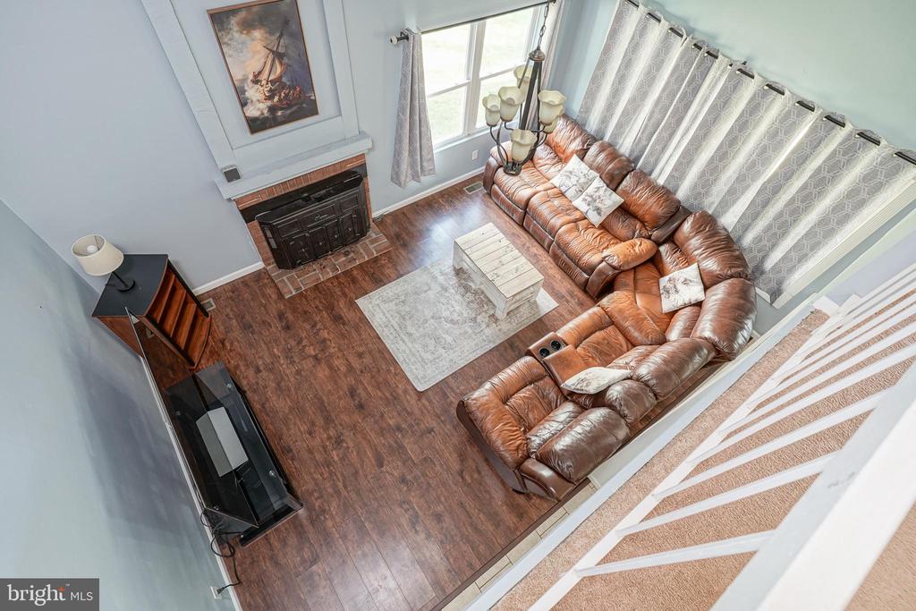 6 PITTMAN PLACE