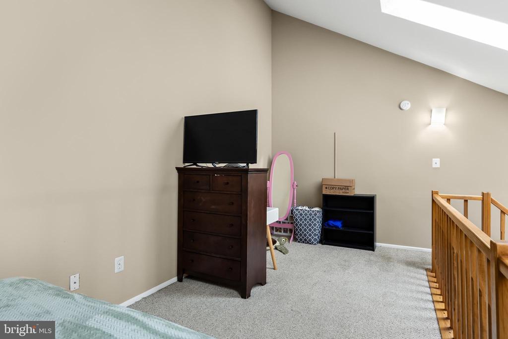 2108 THE WOODS