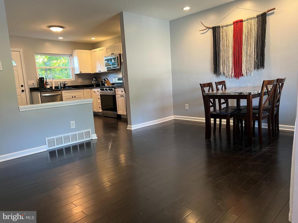 22 MELROSE DRIVE