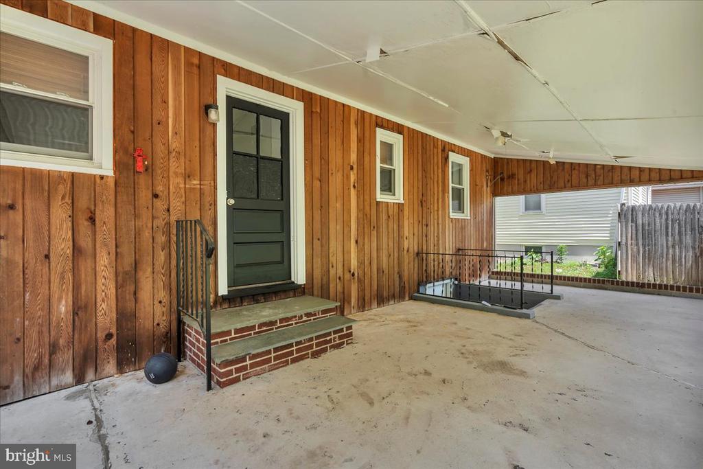 446 WALNUT STREET