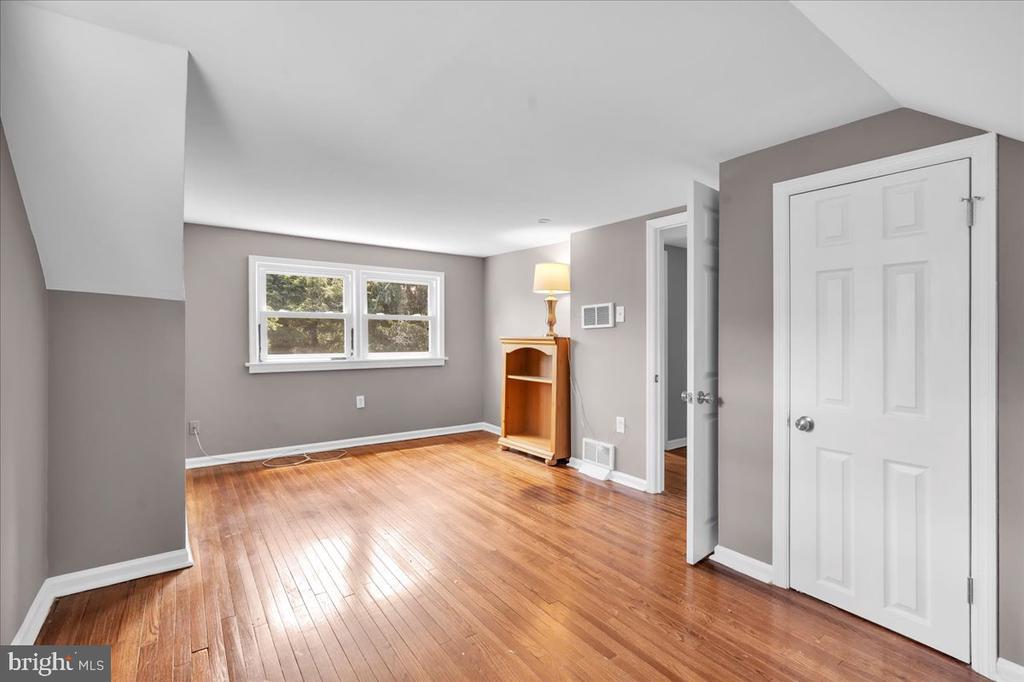 446 WALNUT STREET