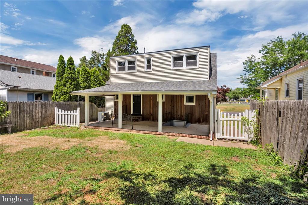 446 WALNUT STREET
