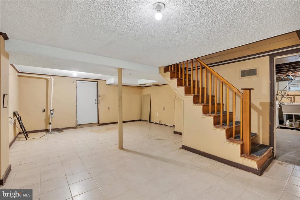446 WALNUT STREET