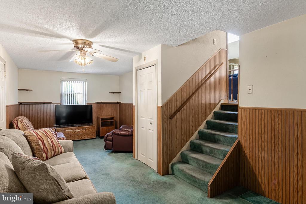 160 Ashbrook Rd