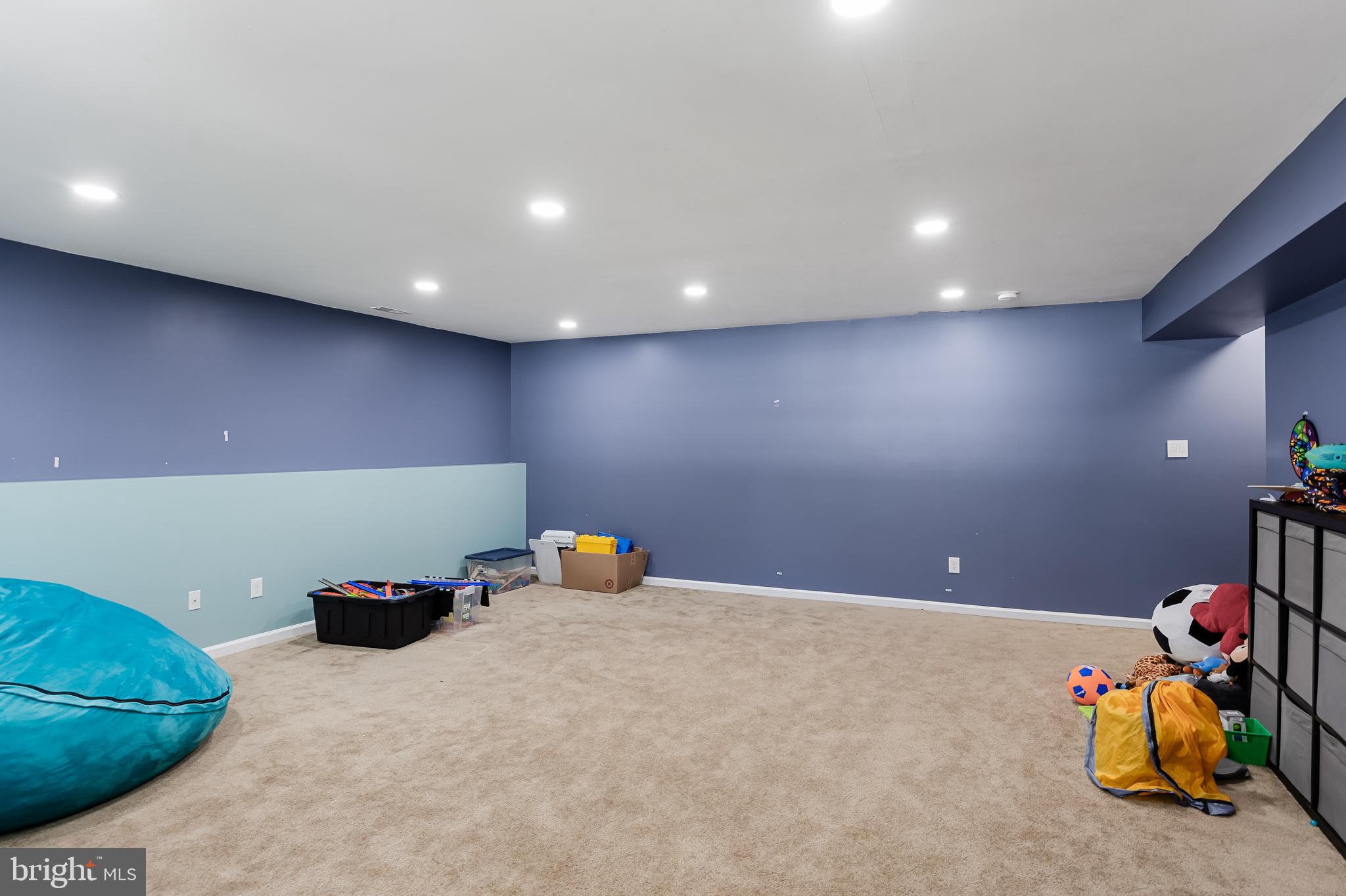 110 E Tampa Ave