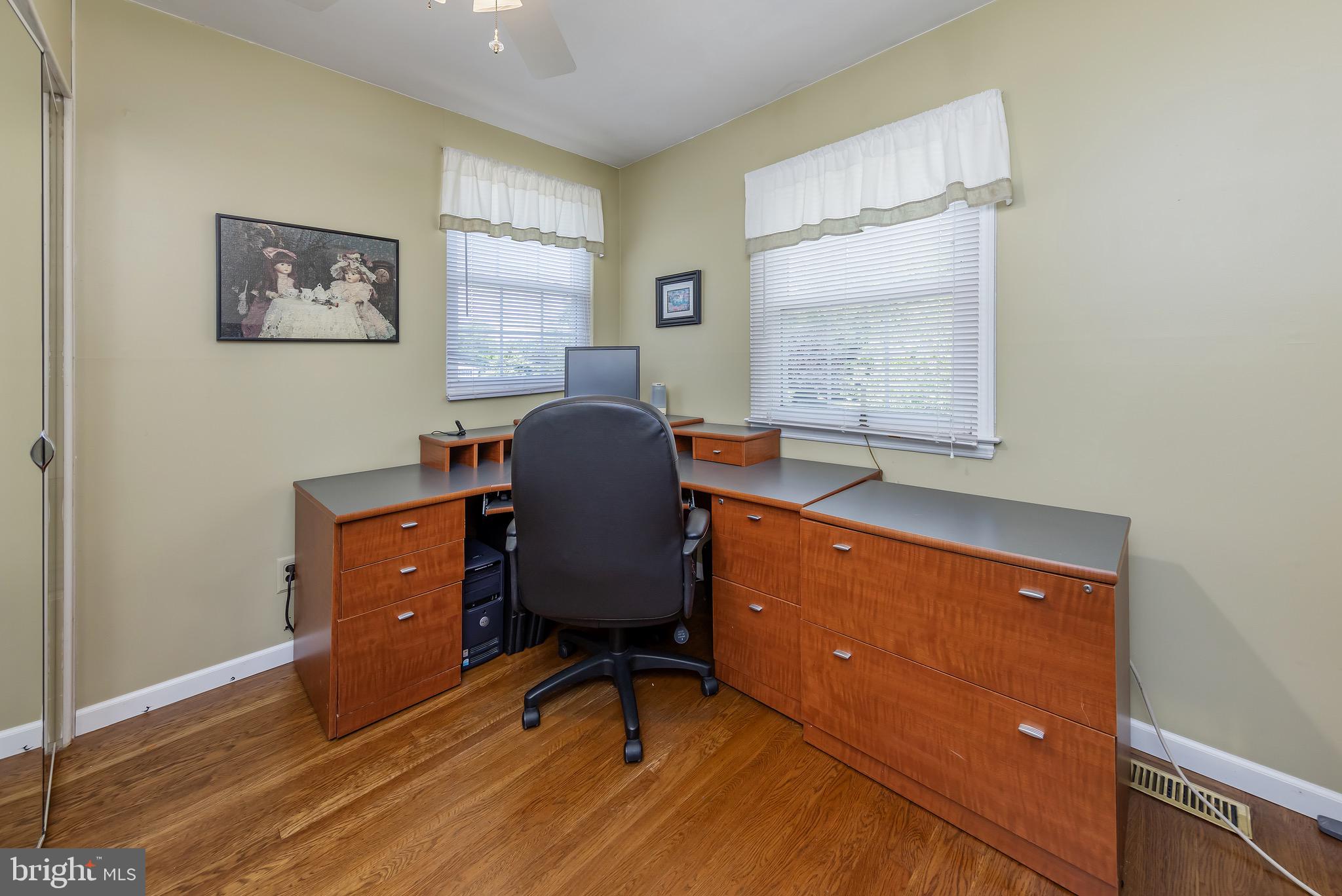 205 S BROOKFIELD ROAD