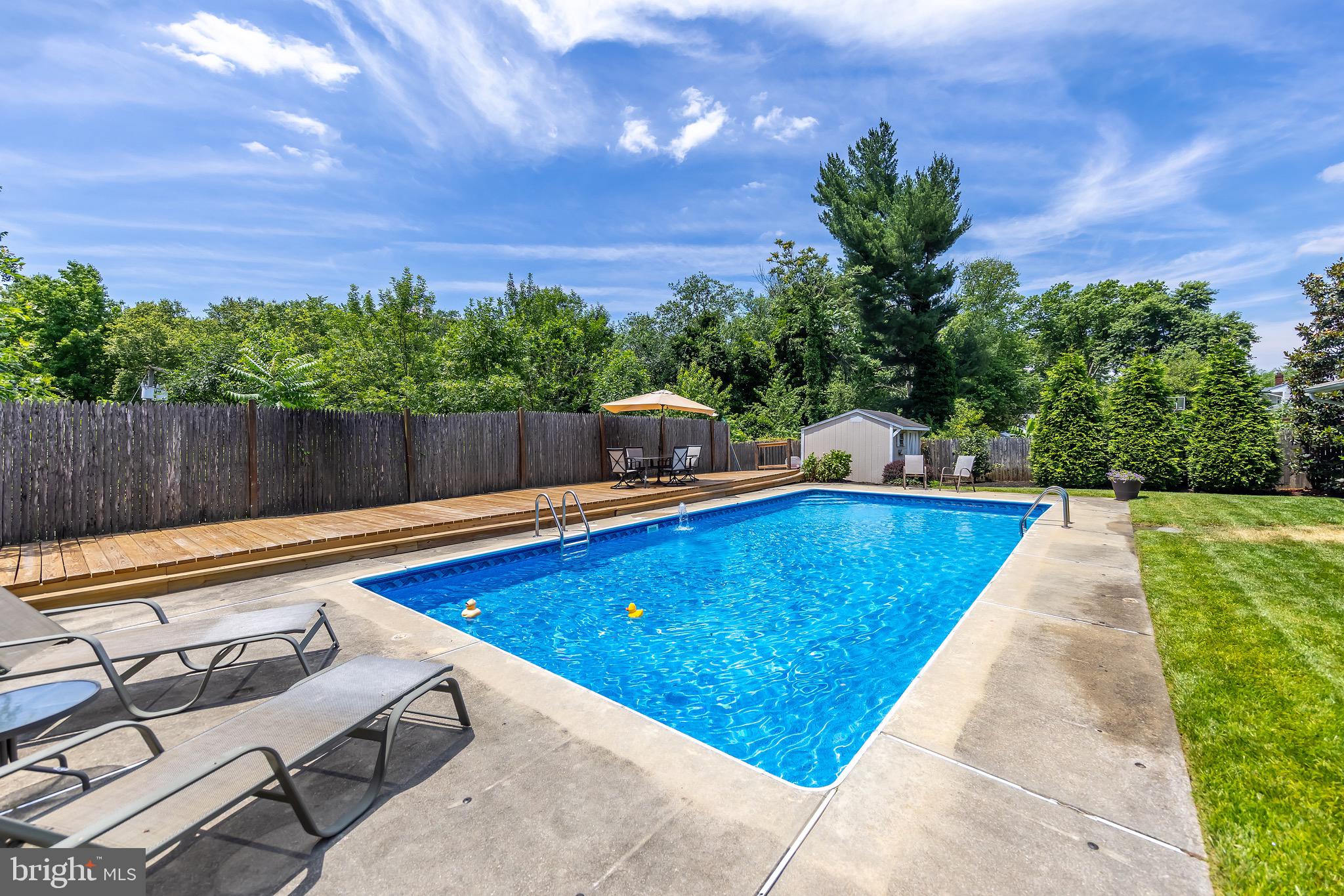 205 S BROOKFIELD ROAD