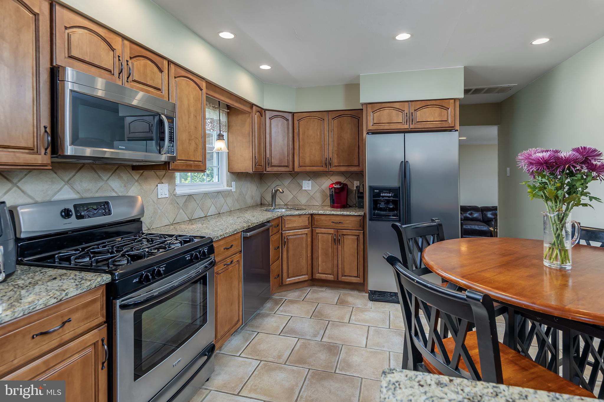 205 S BROOKFIELD ROAD