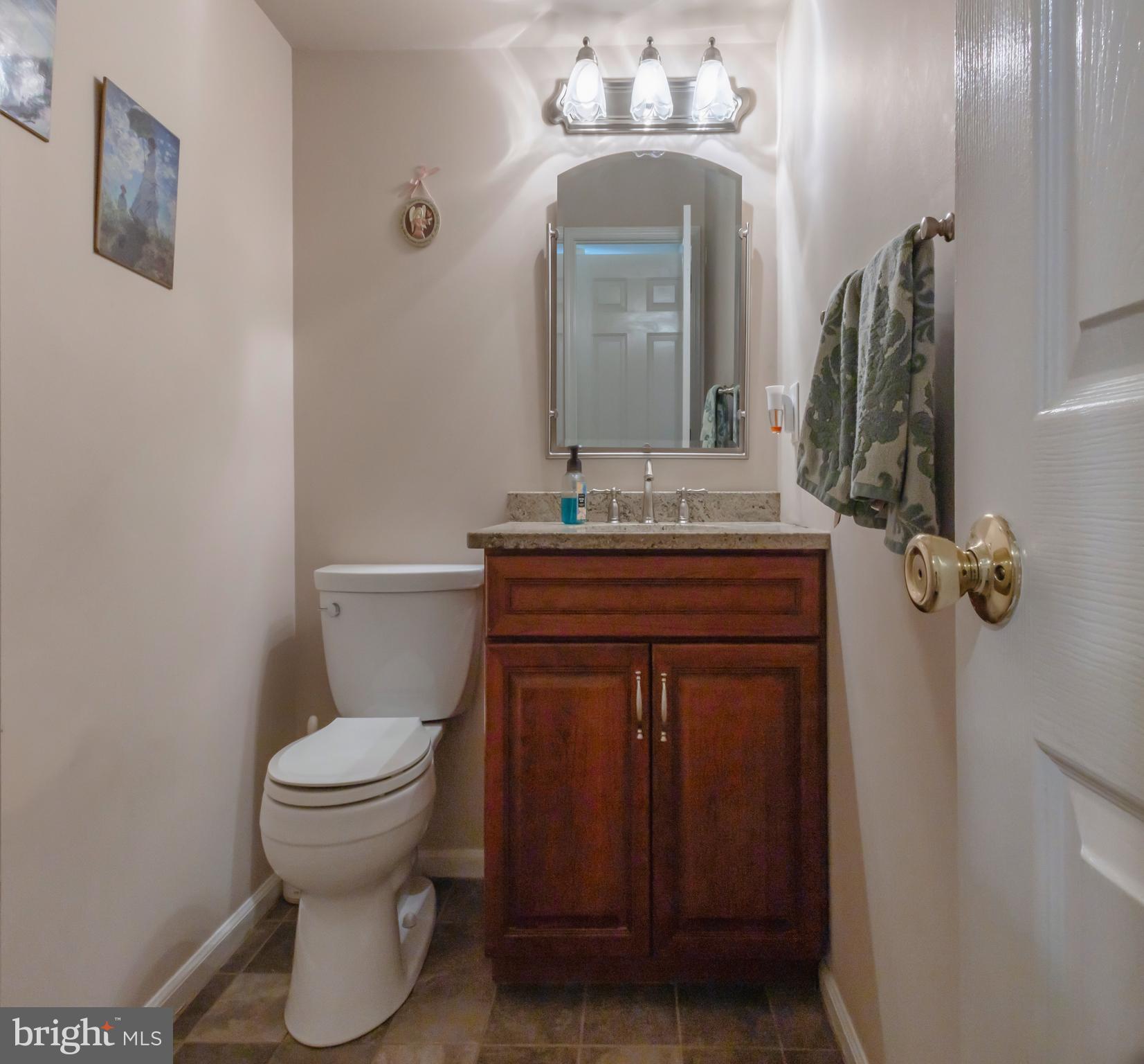 2404 DORAL DRIVE