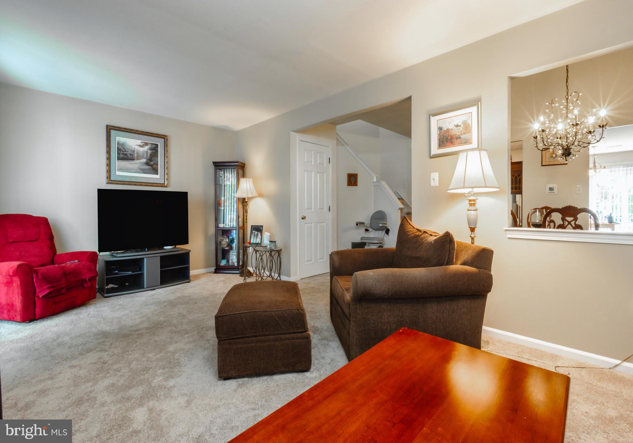 2404 DORAL DRIVE