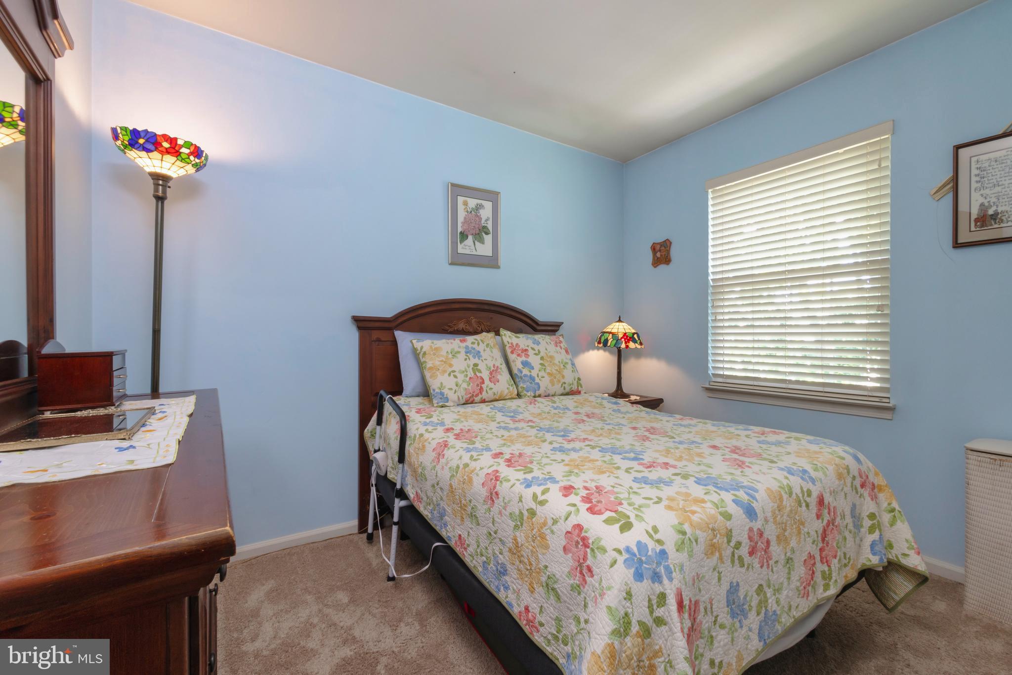 2404 DORAL DRIVE