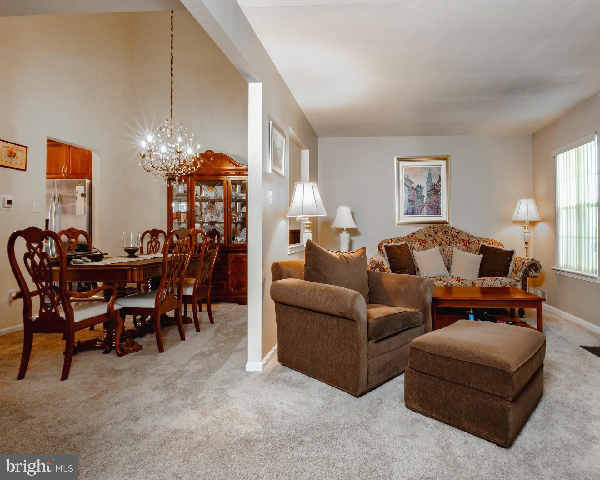 2404 DORAL DRIVE
