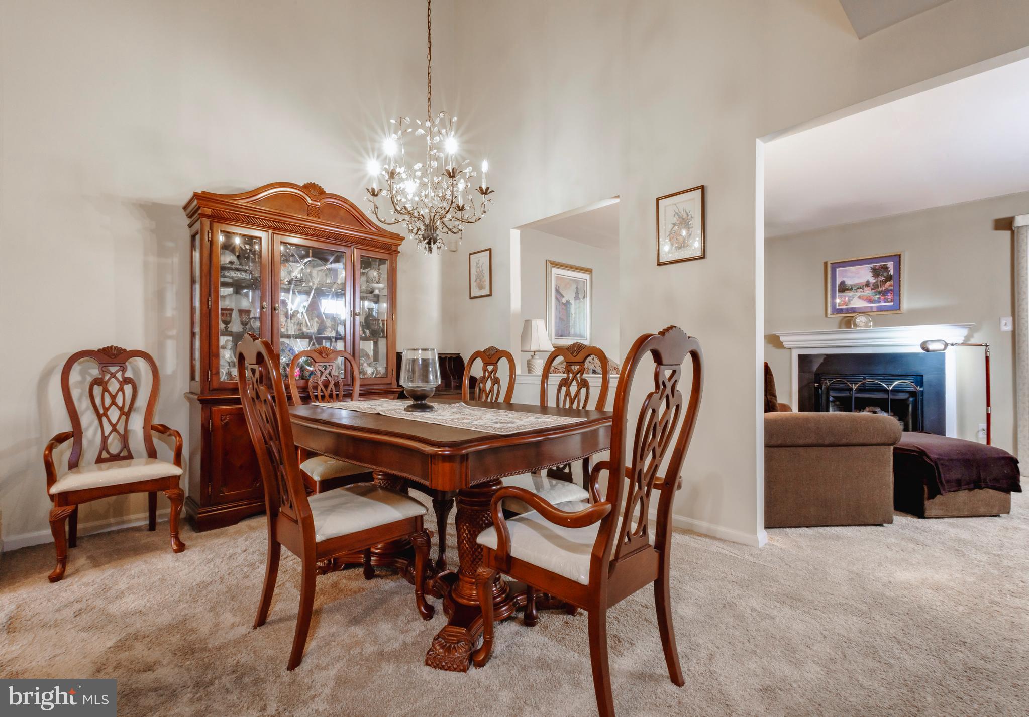 2404 DORAL DRIVE