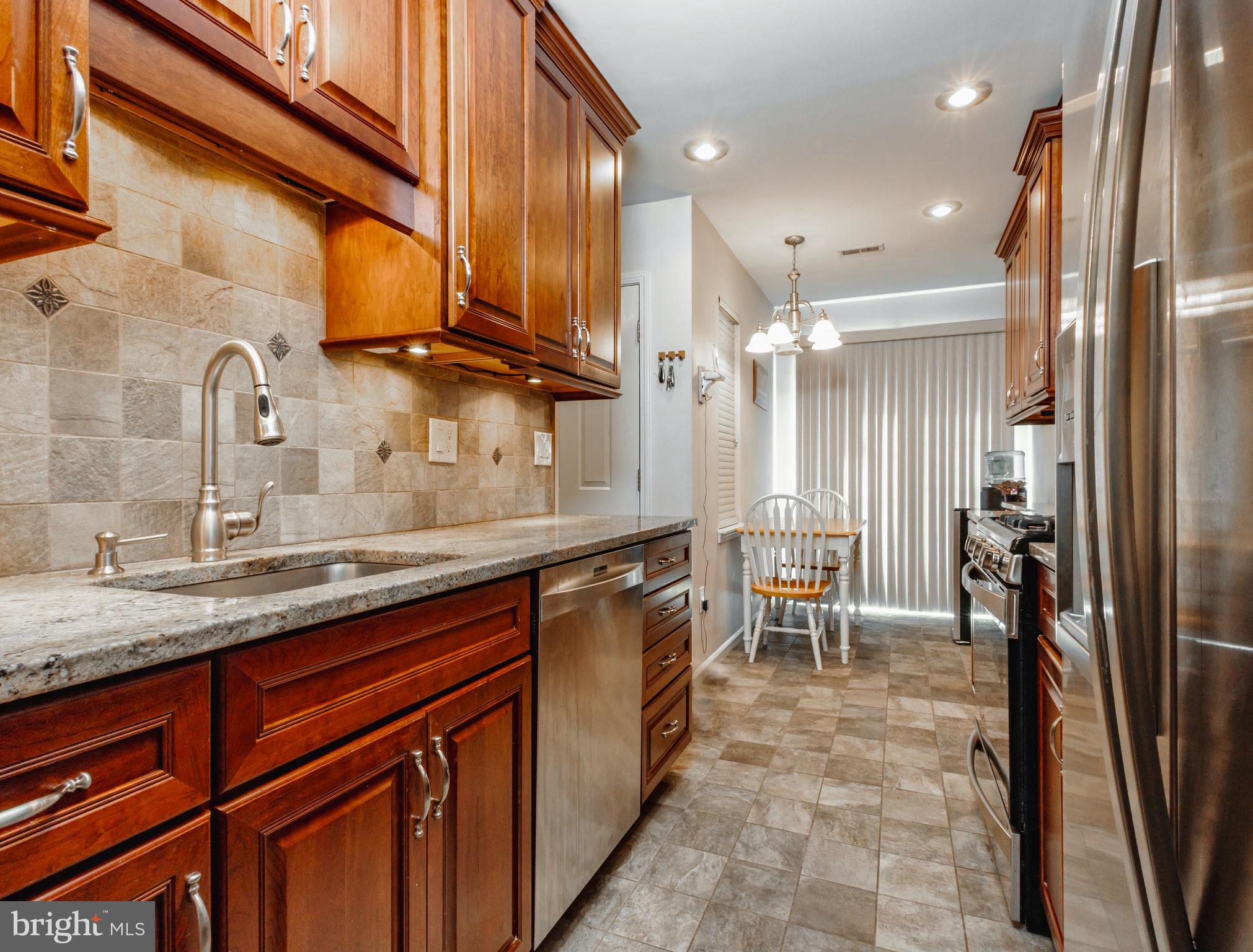 2404 DORAL DRIVE