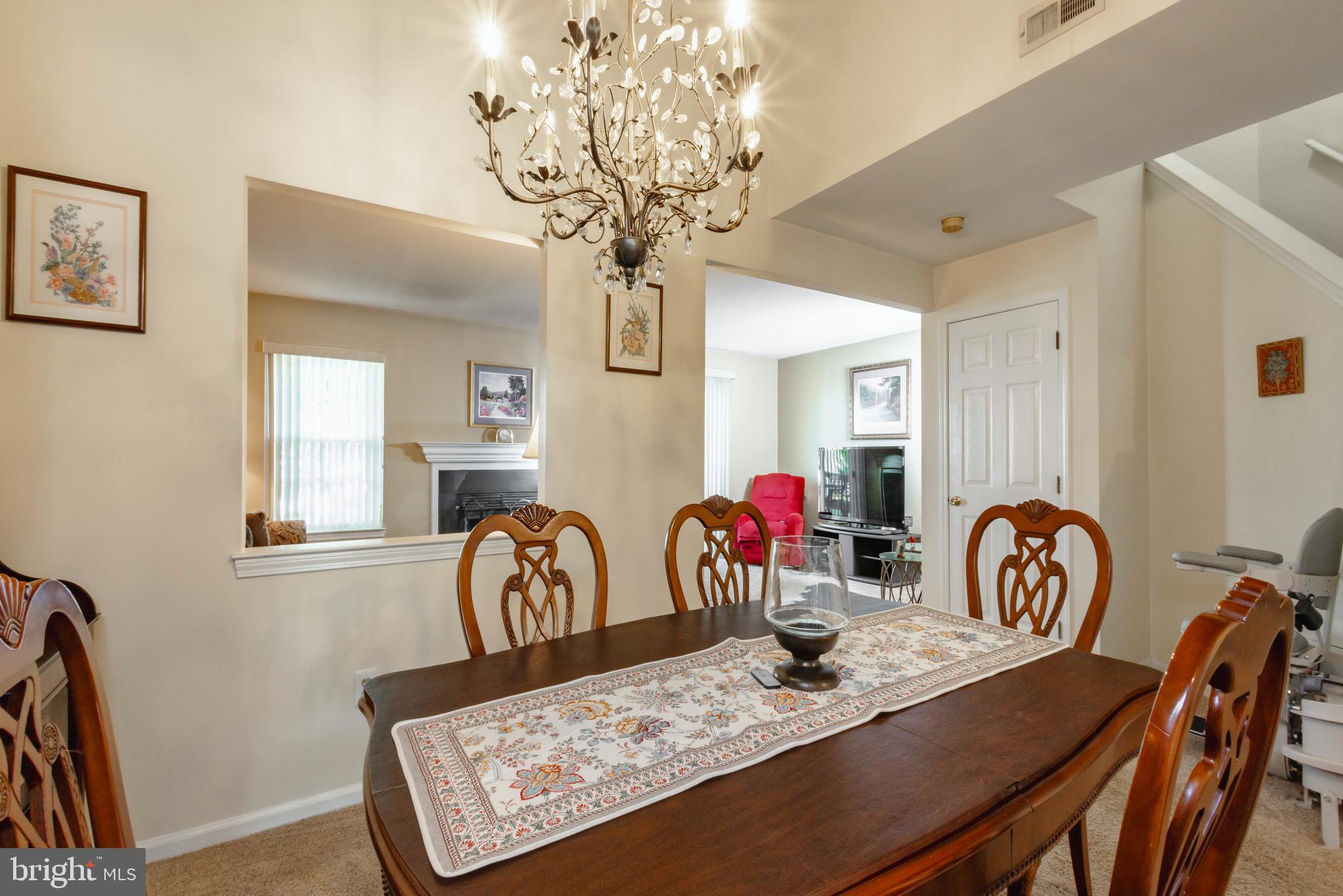 2404 DORAL DRIVE