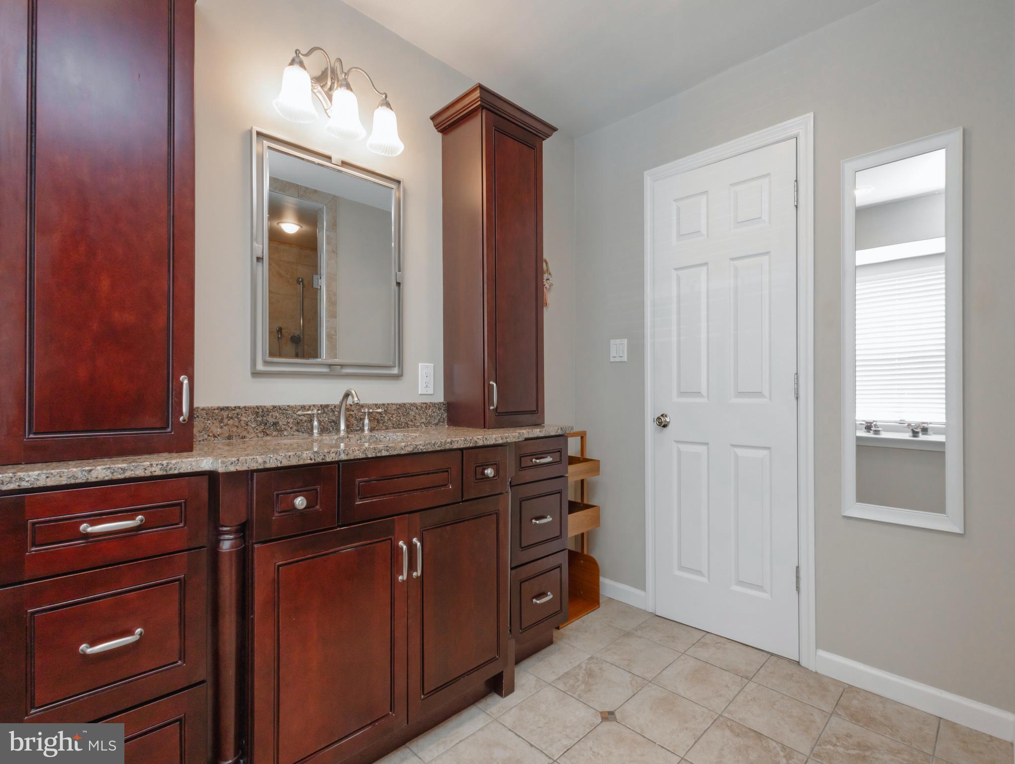 2404 DORAL DRIVE