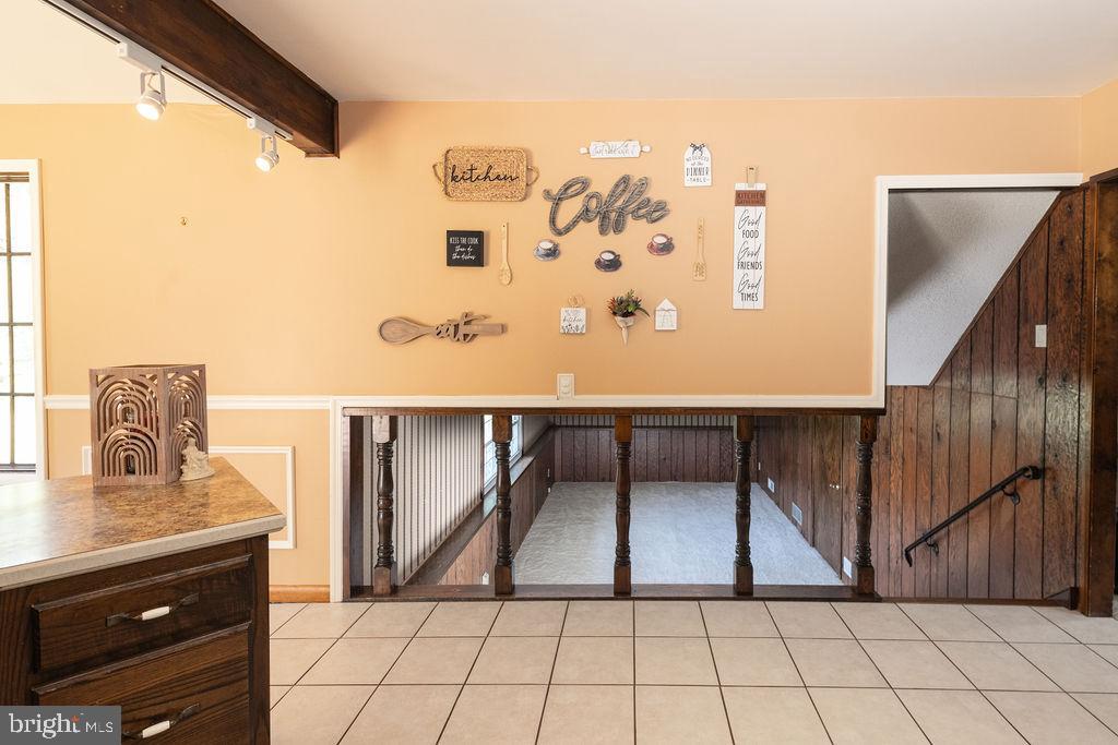 39 S CEDAR BROOK ROAD