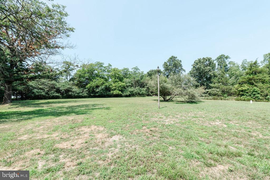 39 S CEDAR BROOK ROAD