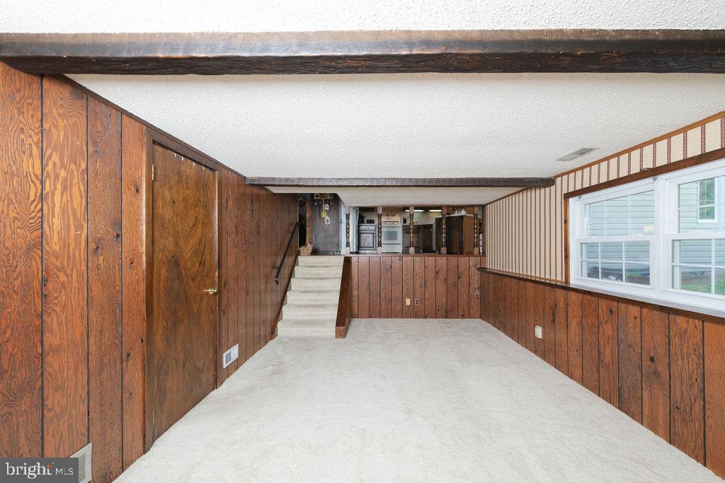 39 S CEDAR BROOK ROAD