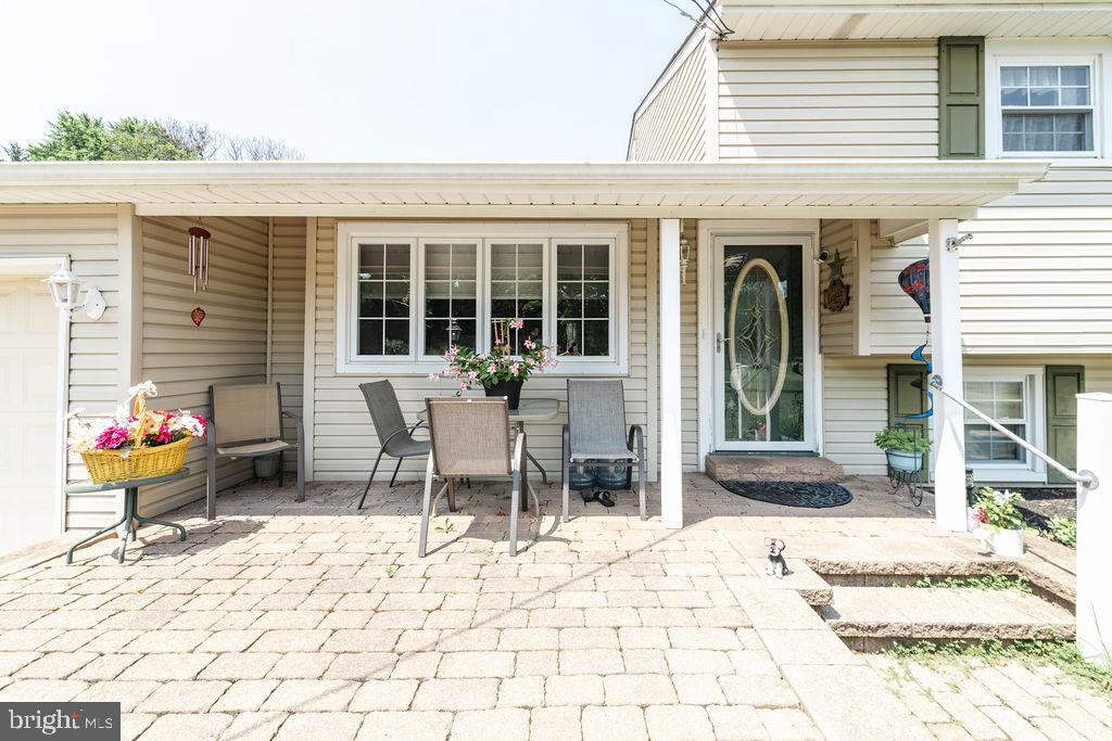 39 S CEDAR BROOK ROAD