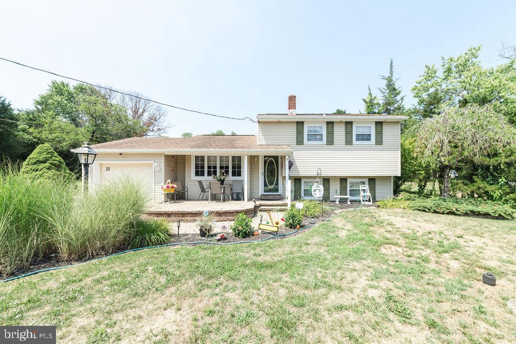 39 S CEDAR BROOK ROAD