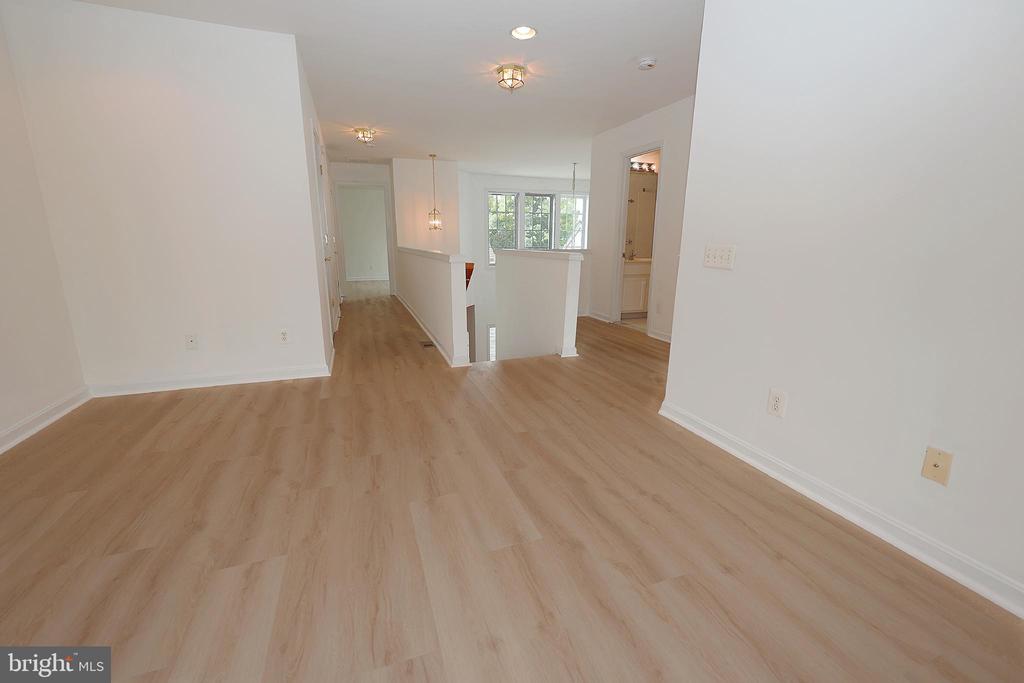 44 BORTON AVE