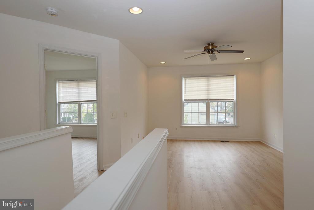 44 BORTON AVE