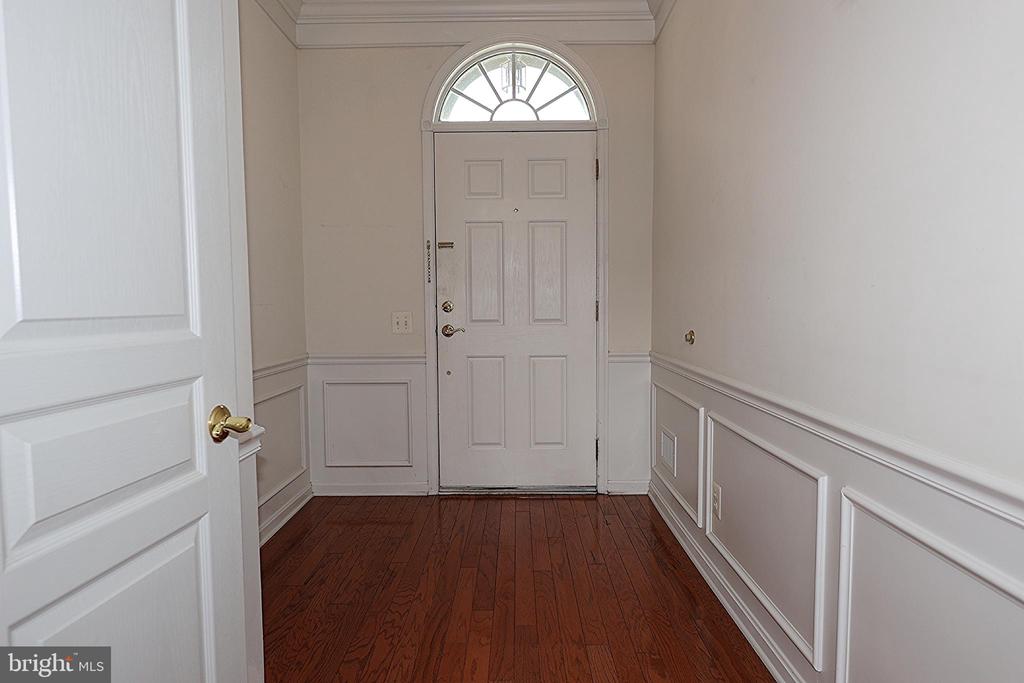 44 BORTON AVE