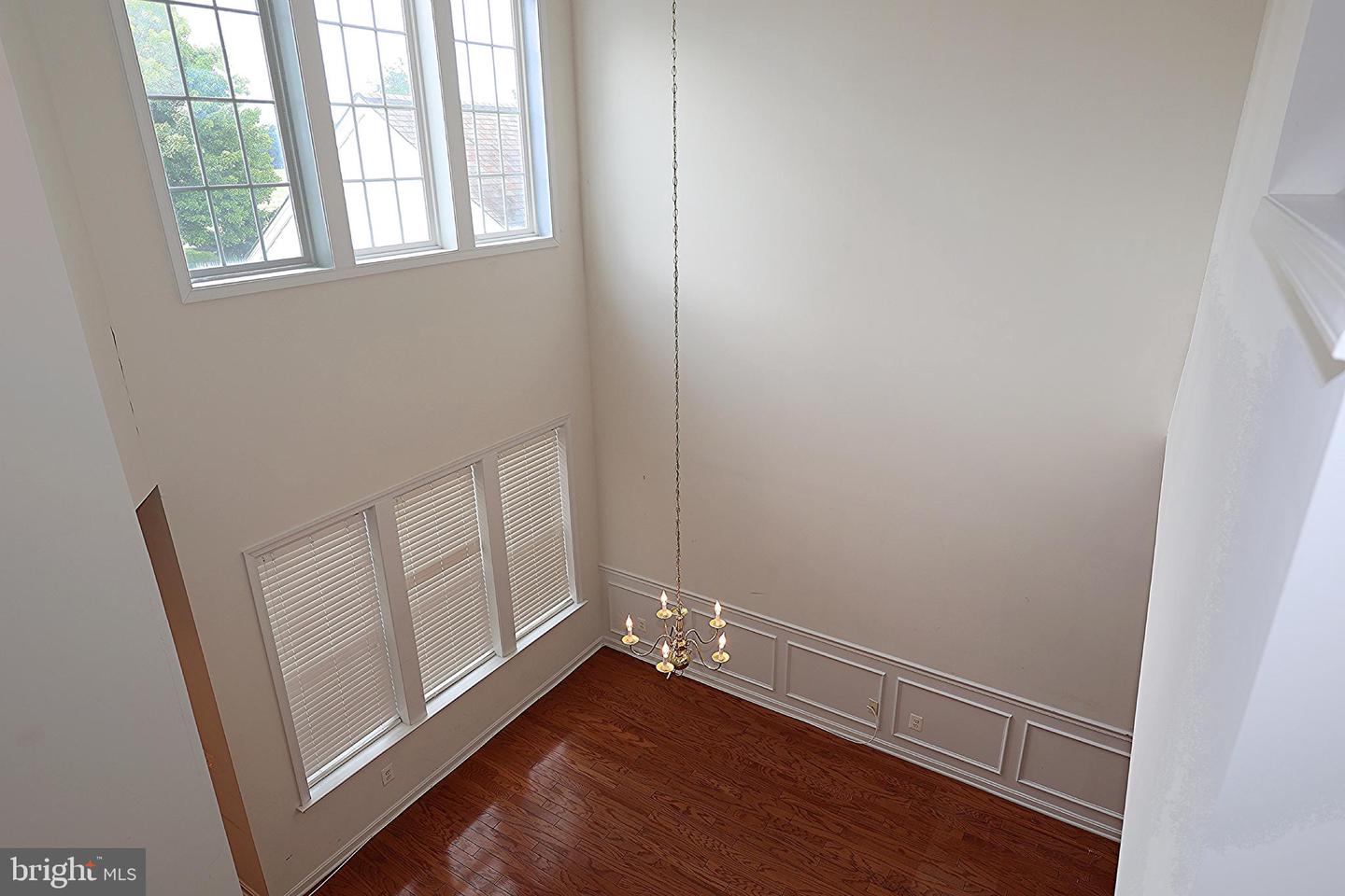 44 BORTON AVE