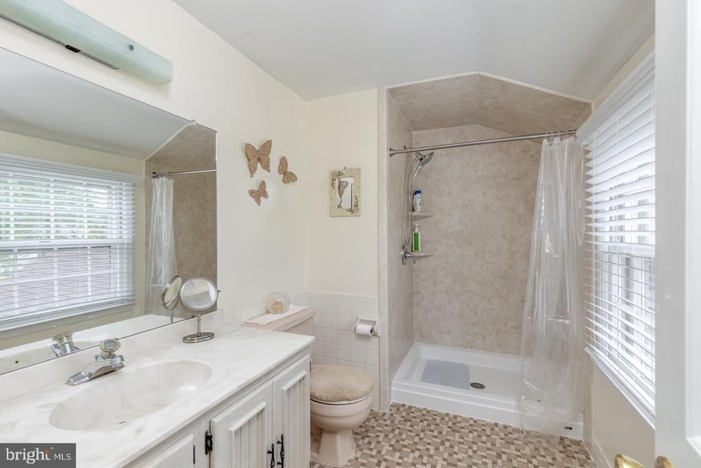 1009 Rymill Run