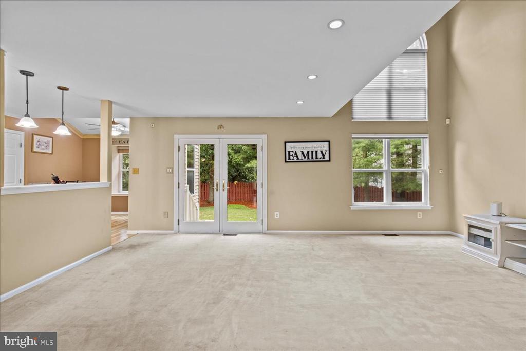 3 CATANIA COURT
