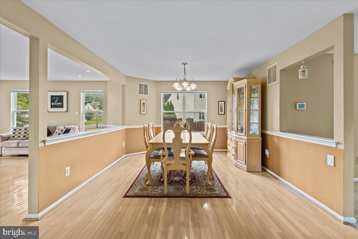 3 CATANIA COURT