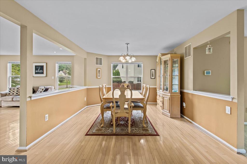 3 CATANIA COURT