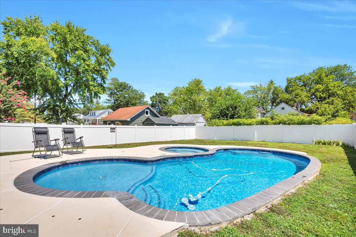 505 CEDARCROFT AVENUE