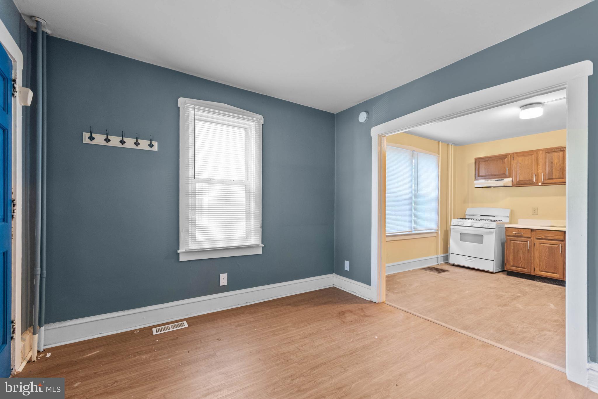 244 MANSION AVENUE