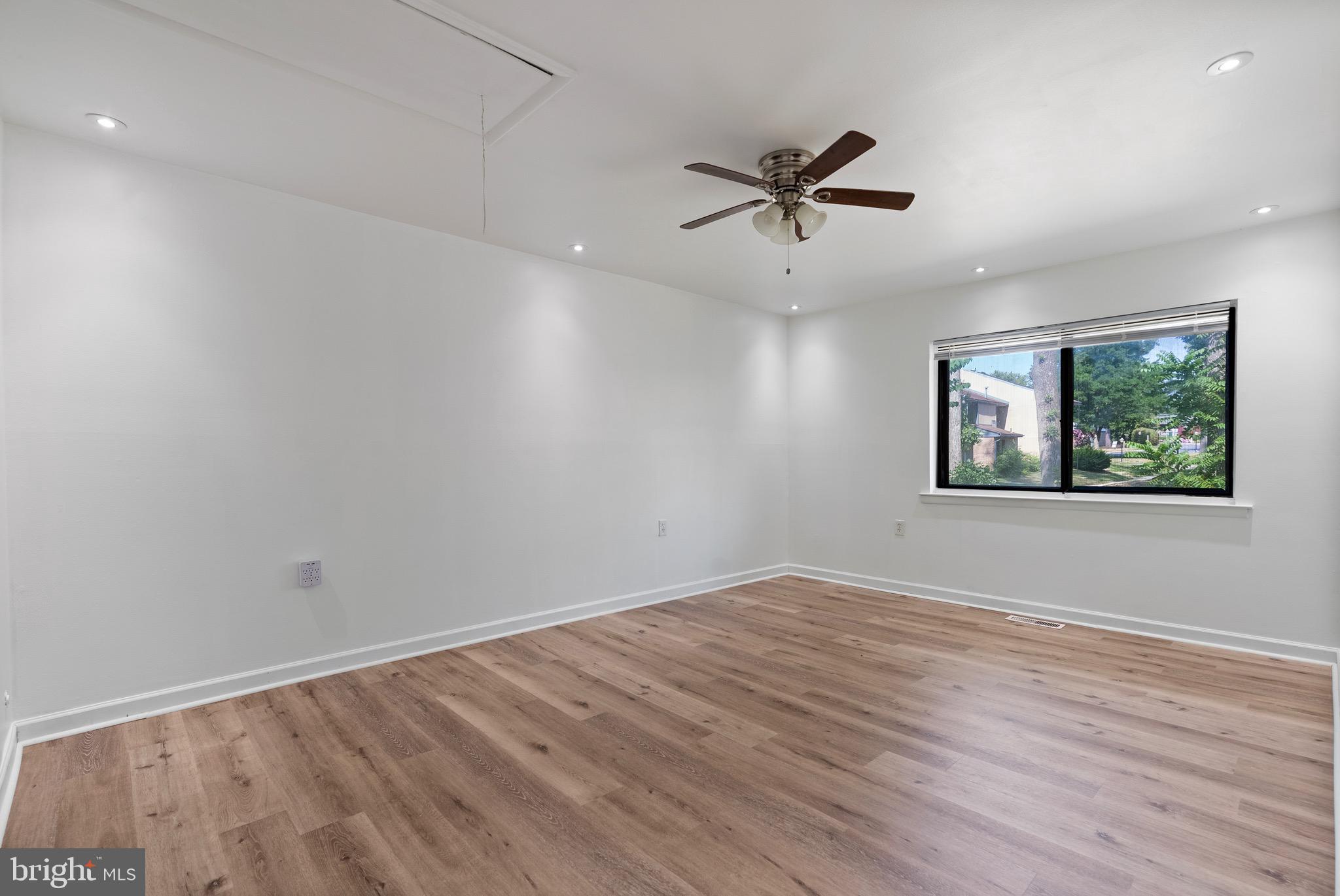 1202 TIMBER CREEK RD