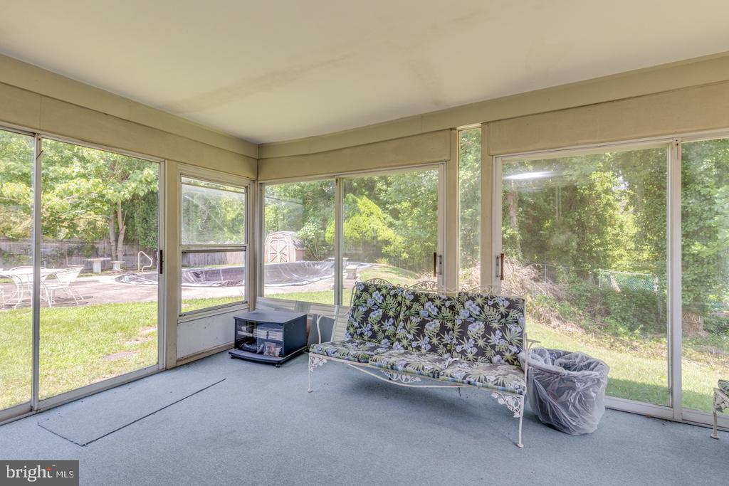 1017 Rymill Run