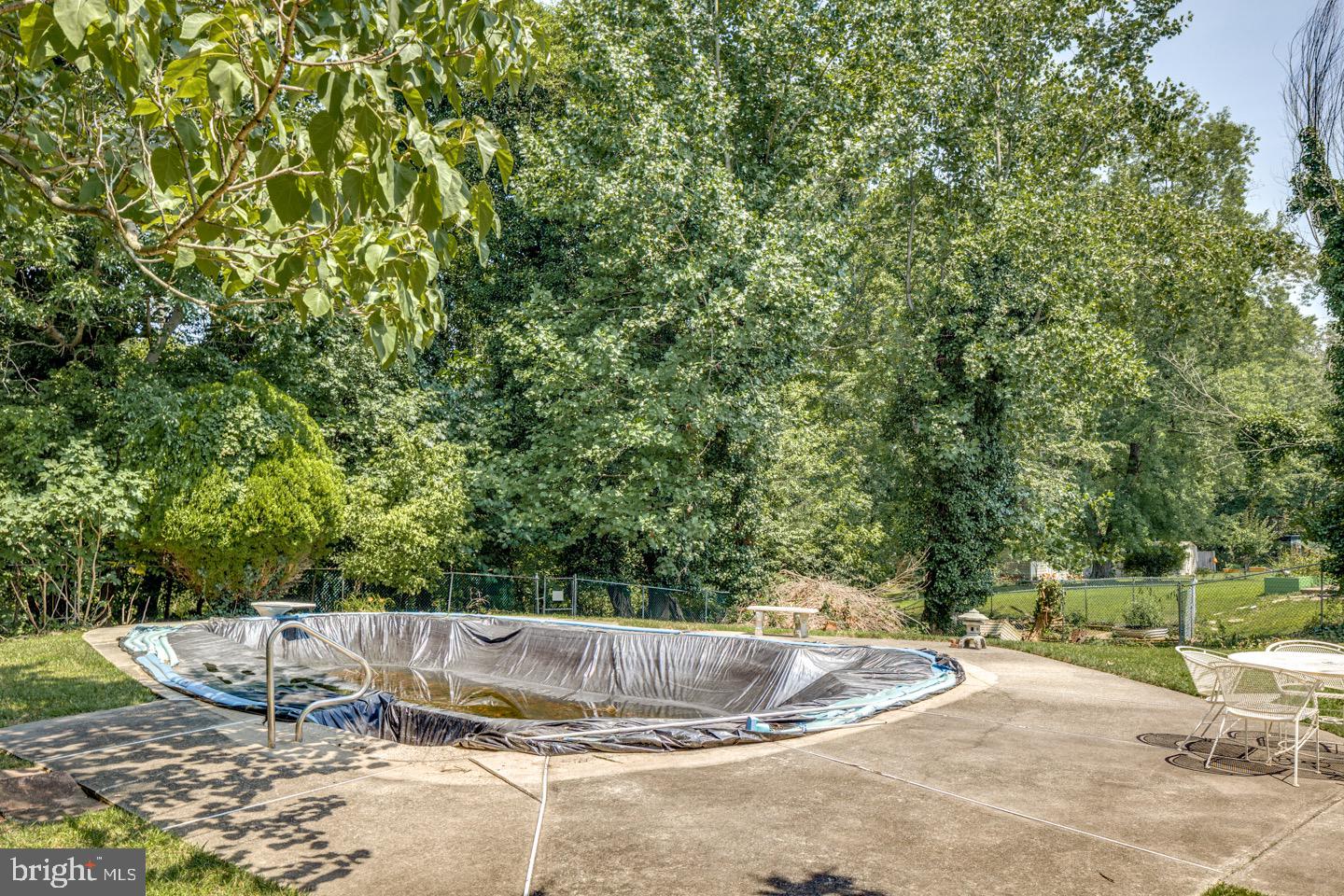 1017 Rymill Run