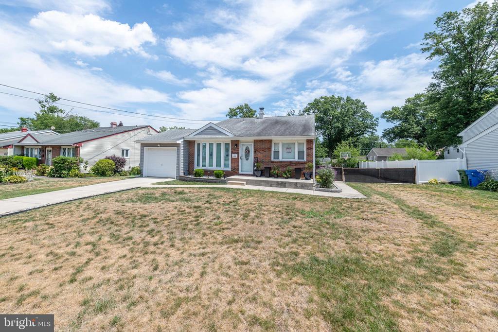 113 WOODLAND AVENUE