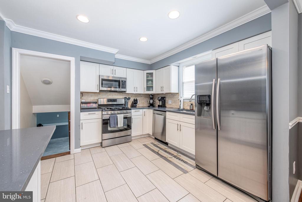 113 WOODLAND AVENUE