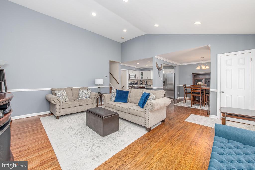 113 WOODLAND AVENUE