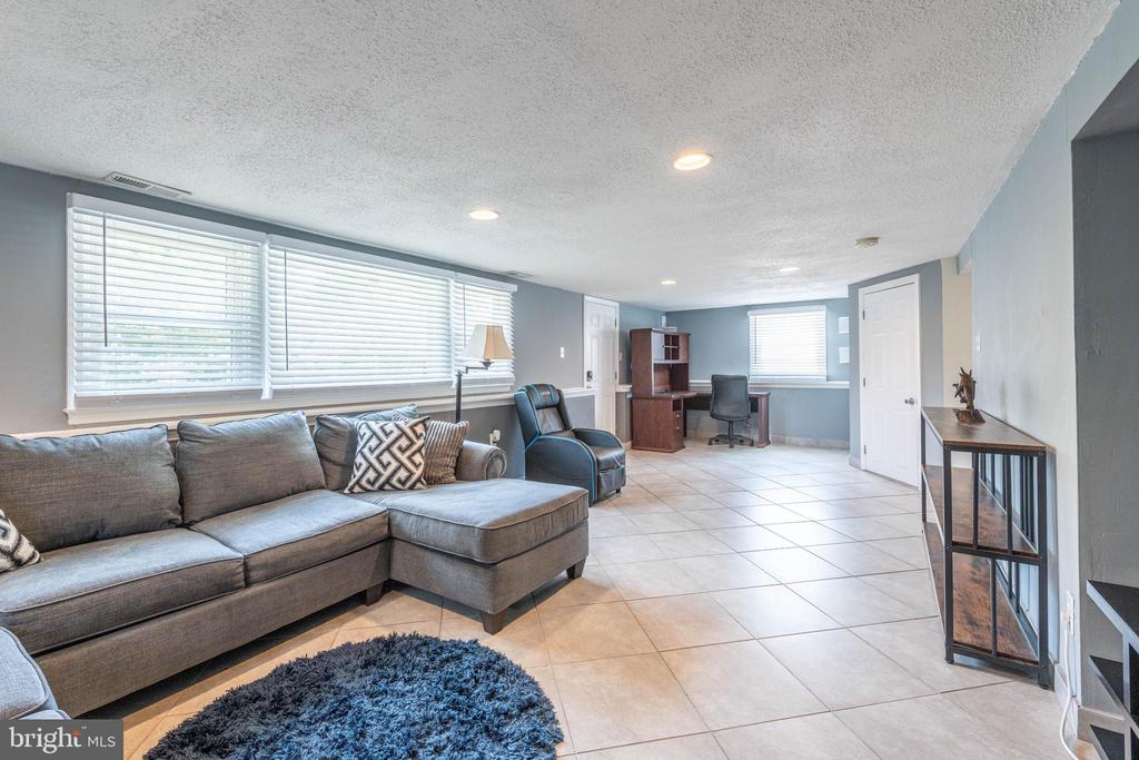 113 WOODLAND AVENUE