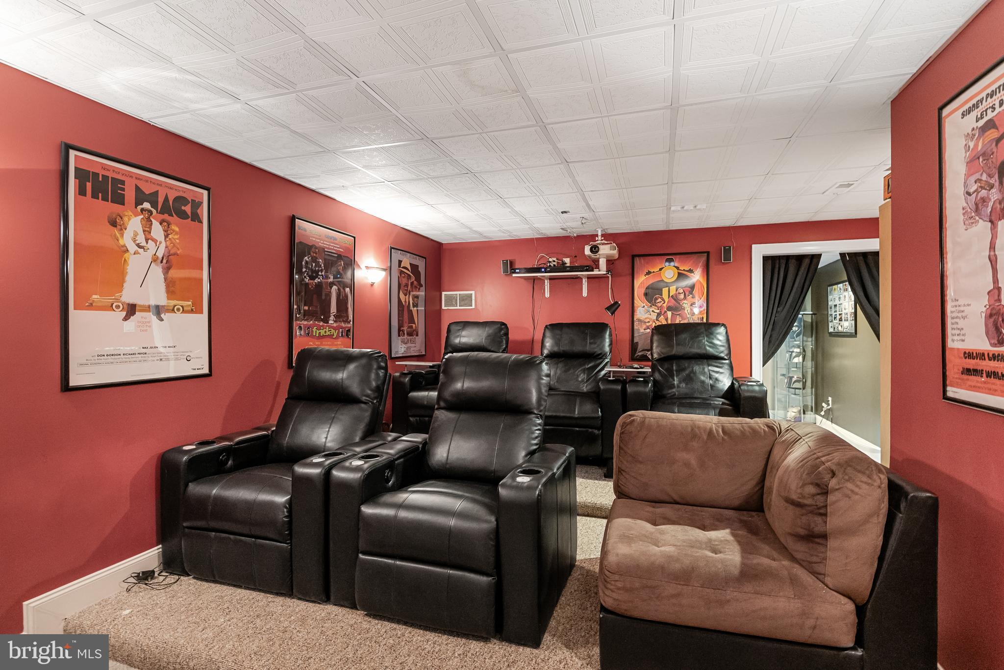 113 Summerbrooke Ct