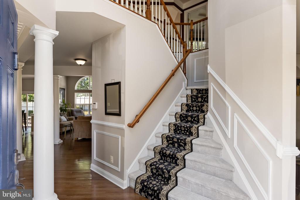 113 Summerbrooke Ct