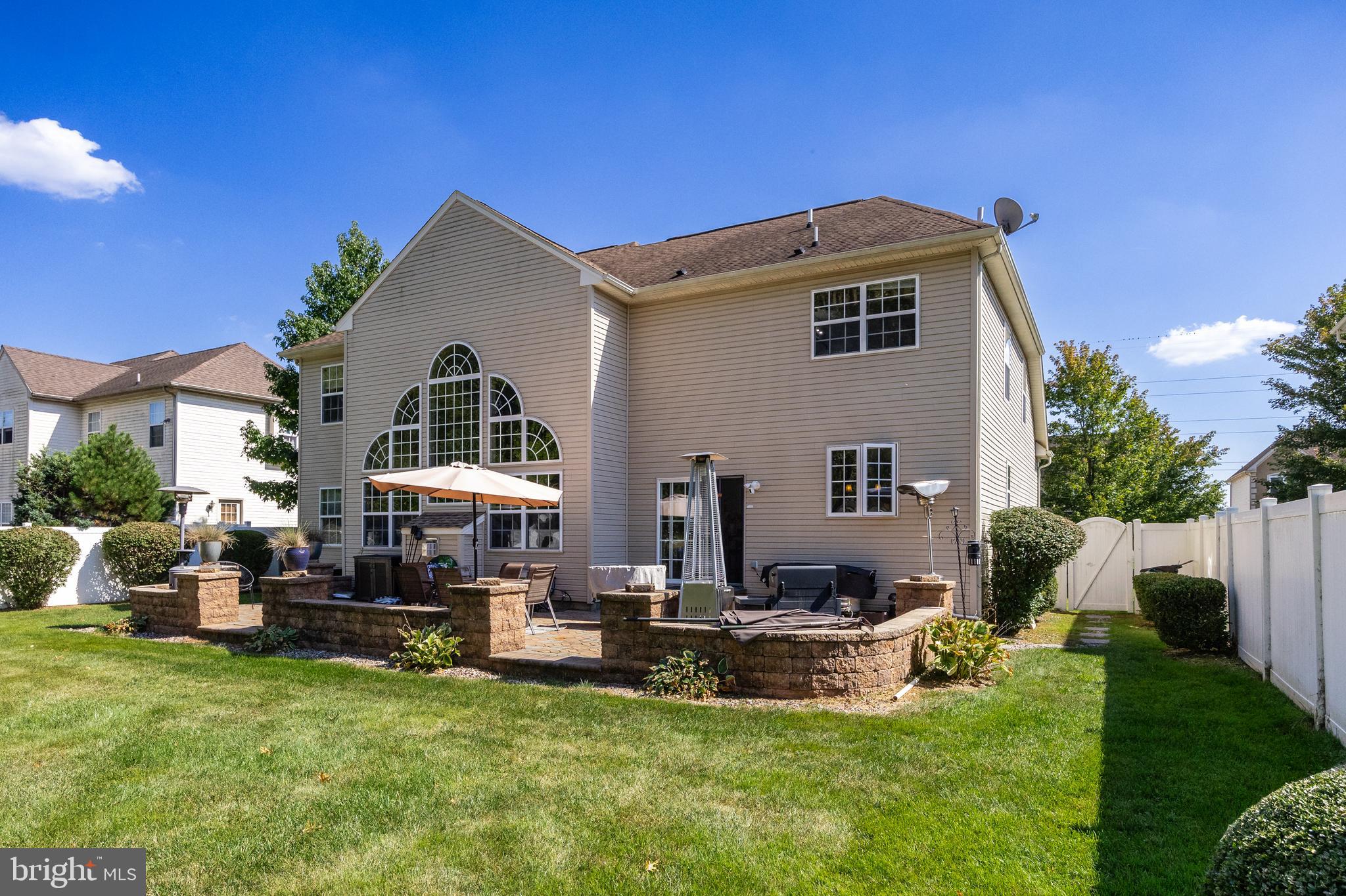 113 Summerbrooke Ct